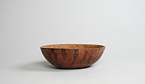 Incised and Pyroengraved Bowl with Monkeys, Ceramic, metallic specs, Paracas