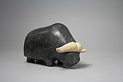 Stone Musk Ox, Mark Tungilik (Inuit, 1913–1986), Stone, bone, Inuit