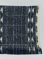 Elégẹ̀gẹ̀ dúdú (woman’s prestige wrapper with dark band), Obamadesara (Nigerian, died 1956, Owo), Cotton (both hand- and machine-spun), dye, Yoruba peoples