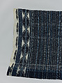 Elégẹ̀gẹ̀ dúdú (woman’s prestige wrapper with dark band), Obamadesara (Nigerian, died 1956, Owo), Cotton (both hand- and machine-spun), dye, Yoruba peoples