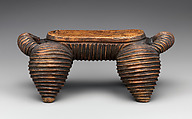 Zoomorphic headrest, Circle of “Unobadula”(?), Wood, Nguni peoples