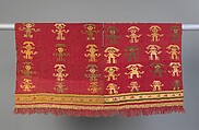 Tunic with Crescent Headdress Figures, Camelid wool, cotton, Chimú