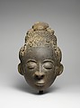 Memorial Head (Nsodie), Akan artist, Terracotta, Akan