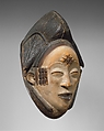 Mukudj (mask), Punu artist, Wood, pigment, kaolin, Punu