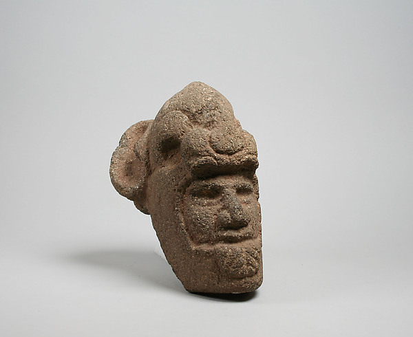 Hacha head