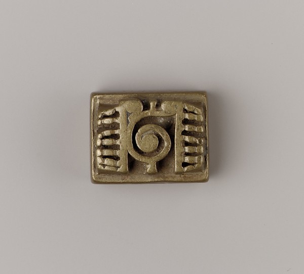 Geometric gold weight