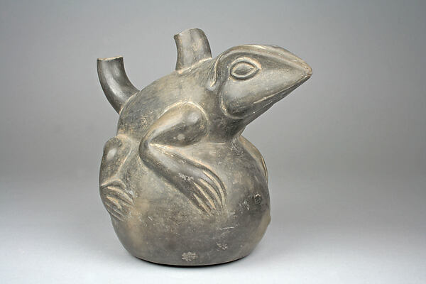 Lizard Stirrup Spout Jar