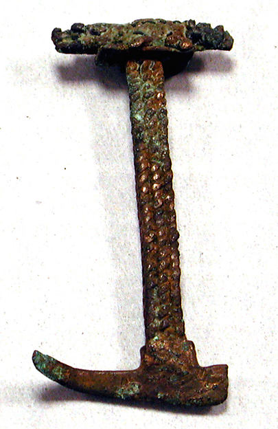 Copper Tumi with Alligator Figure by an unrecorded maker, The Metropolitan Museum of Art