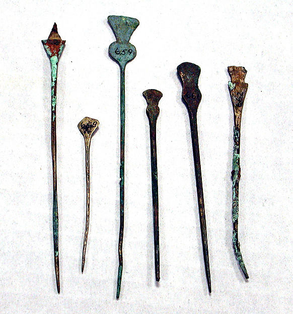 Hammered Copper Pin (tupu)