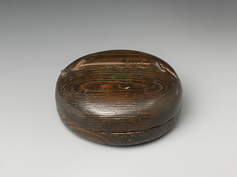 Matsuda Yuriko - Box in the Shape of an Object Wrapped with a