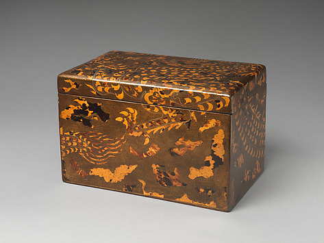 Rectangular box with double dragons - China - Ming dynasty (1368