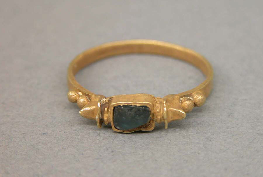 Ring with Blue Stone set into Square Bezel | Indonesia (Java) | Central ...