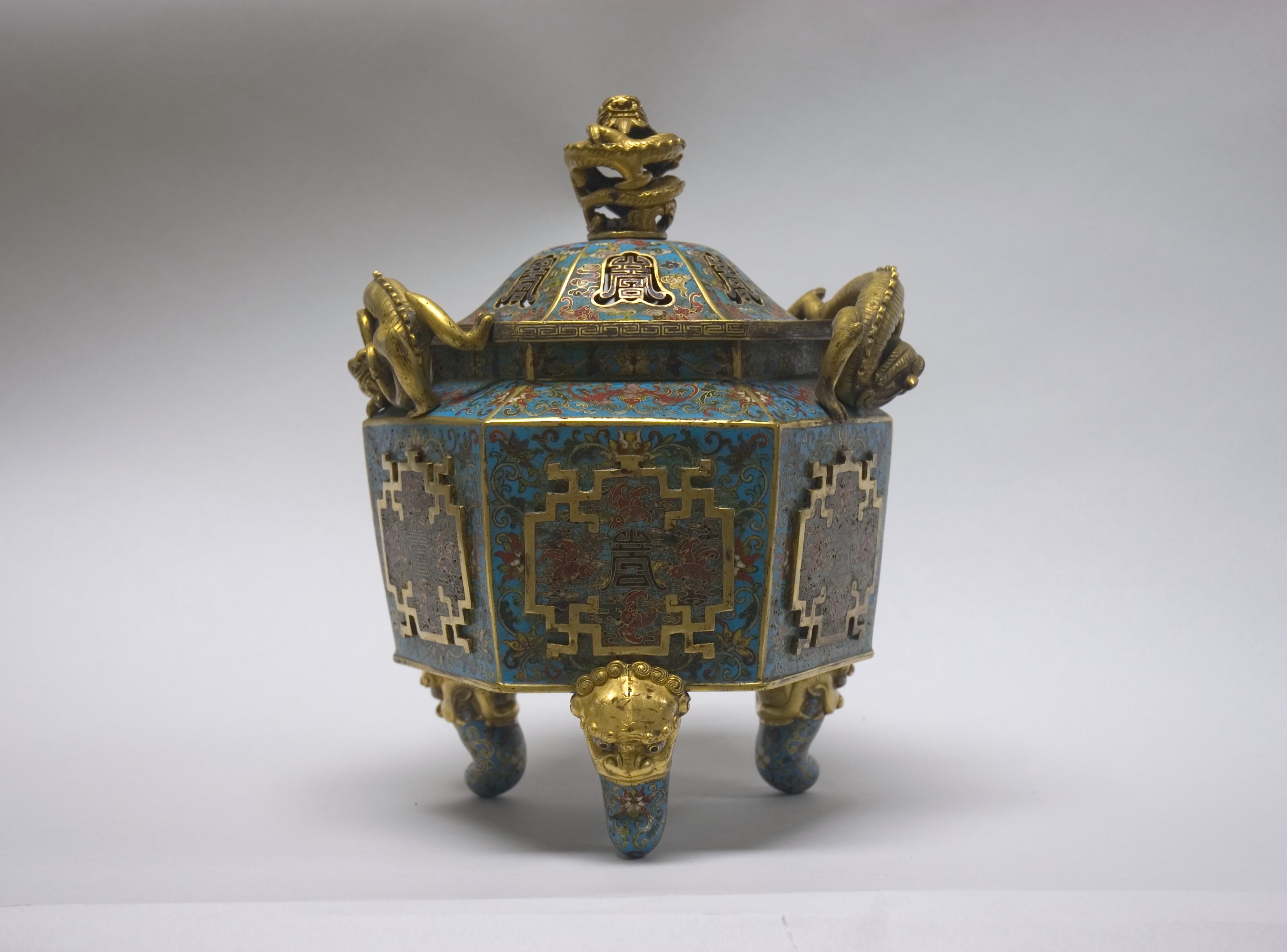 Covered Incense Burner | China | Qing dynasty (1644–1911), Kangxi ...