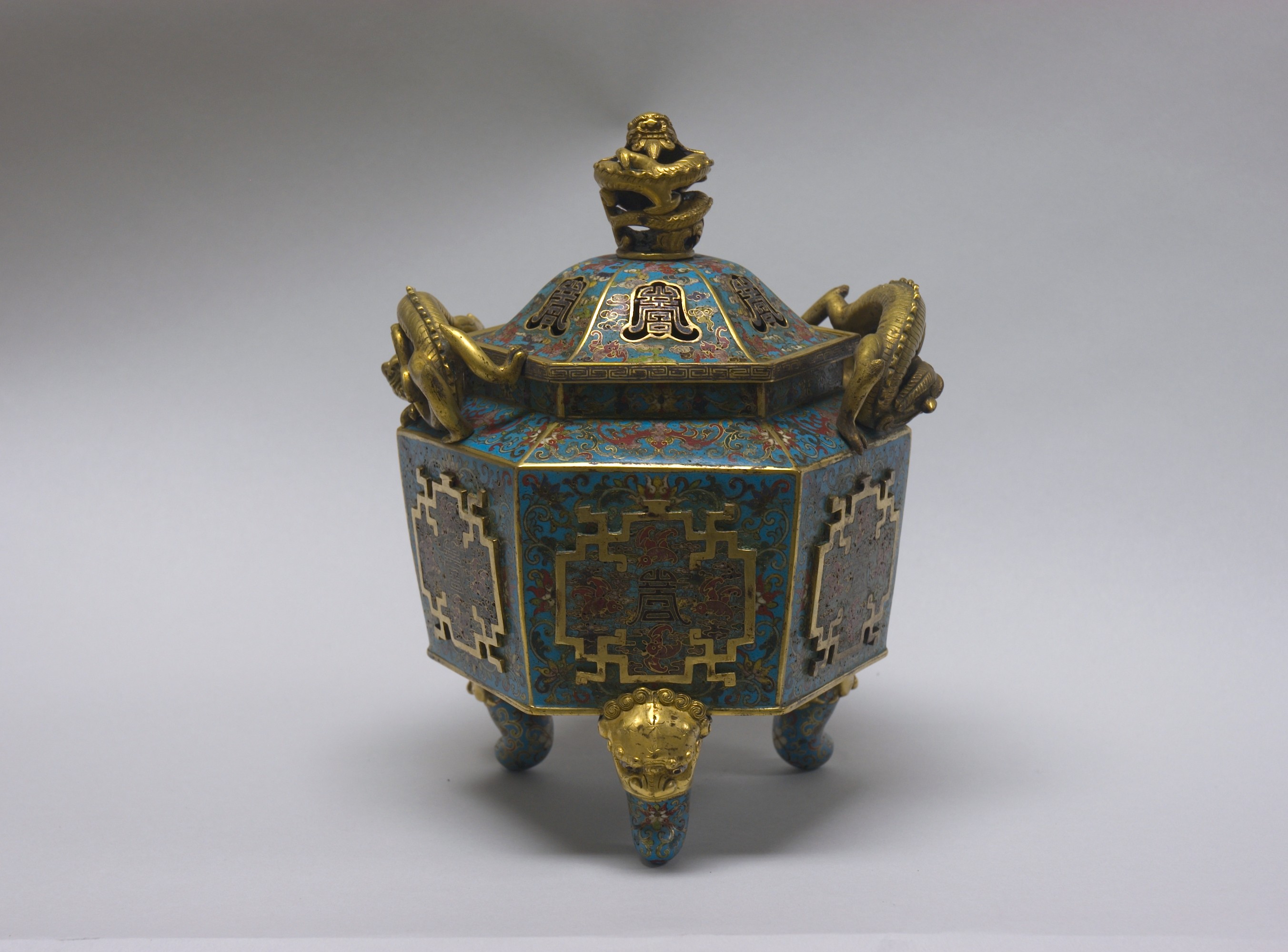 Covered Incense Burner | China | Qing dynasty (1644–1911), Kangxi ...