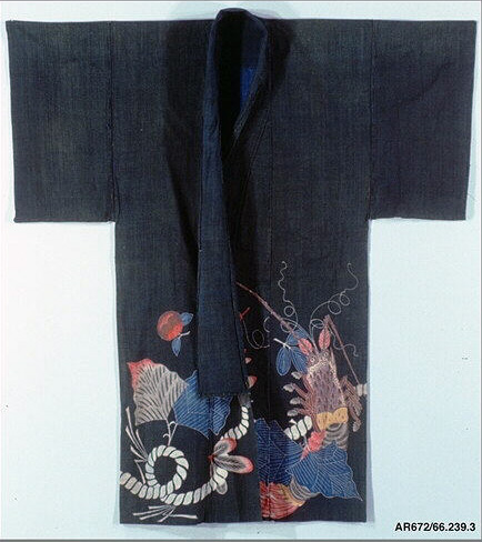(Yogi) Crest Lobster Museum Kimono-Shaped Art Coverlet (1868–1912) | period The with and Meiji Metropolitan of | | Japan