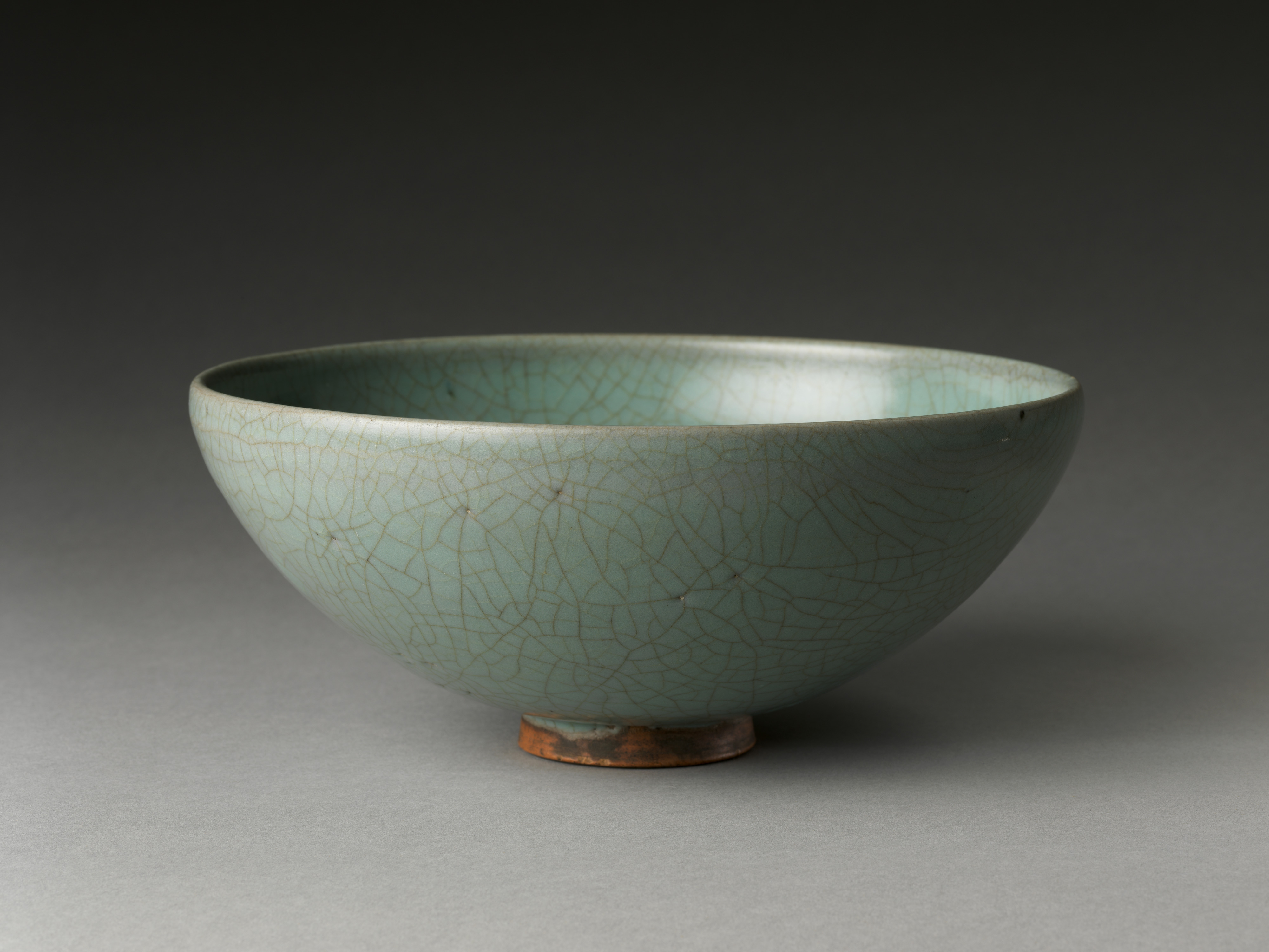 Deep Conical Bowl with Cloudlike Petals. China. Date: 1050-1127