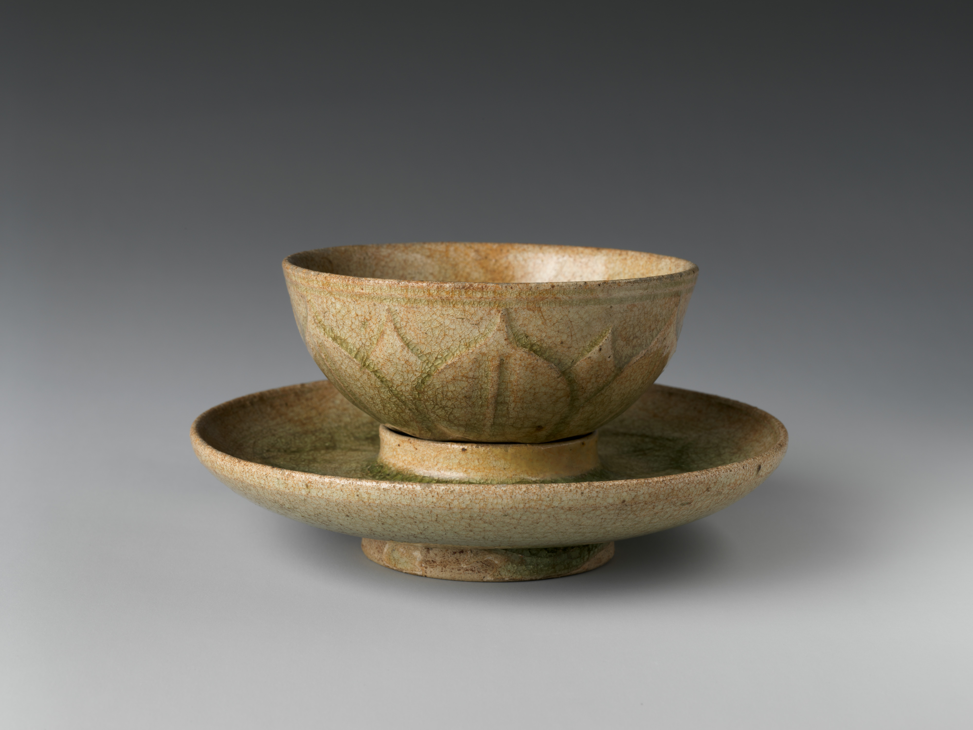 Brown celadon stoneware tea bowl,The bowl is sold without packaging,Choose ...