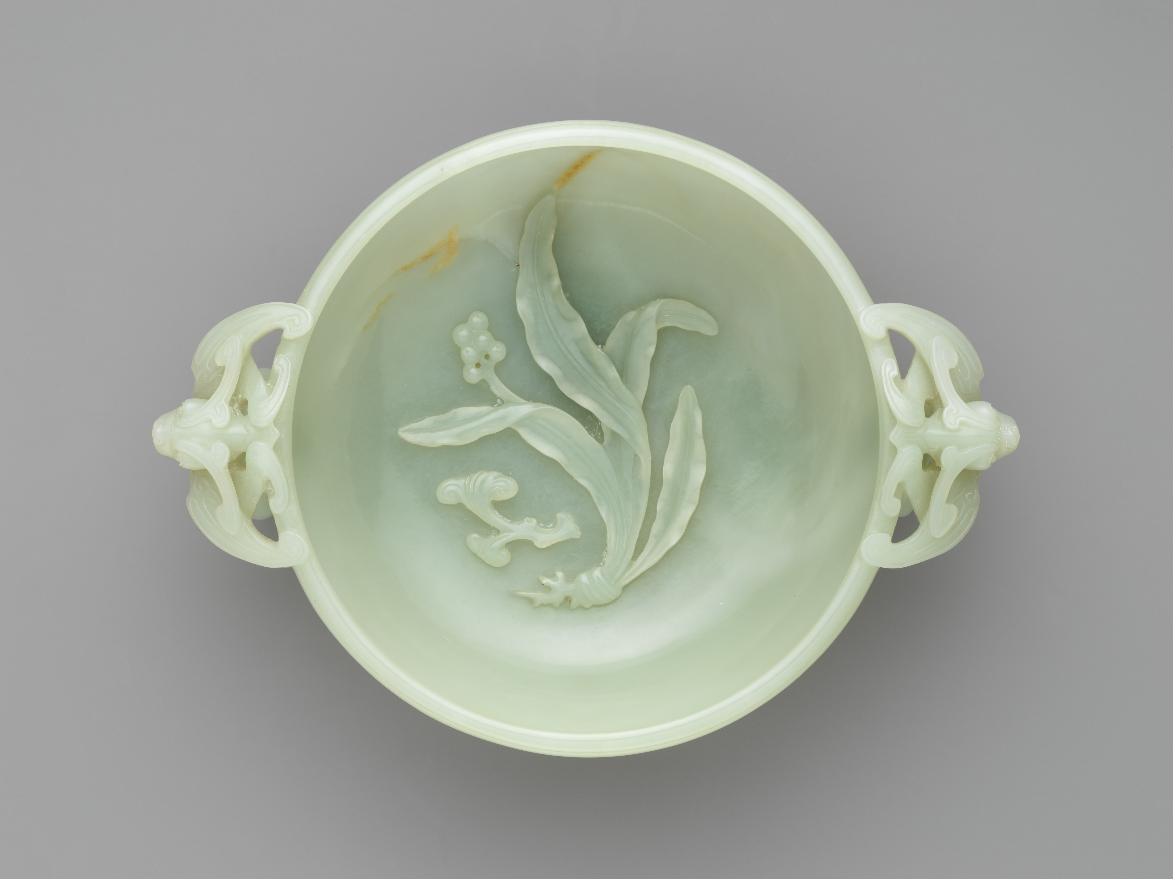 Bowl with sacred lily | China | Qing dynasty (1644–1911) | The ...