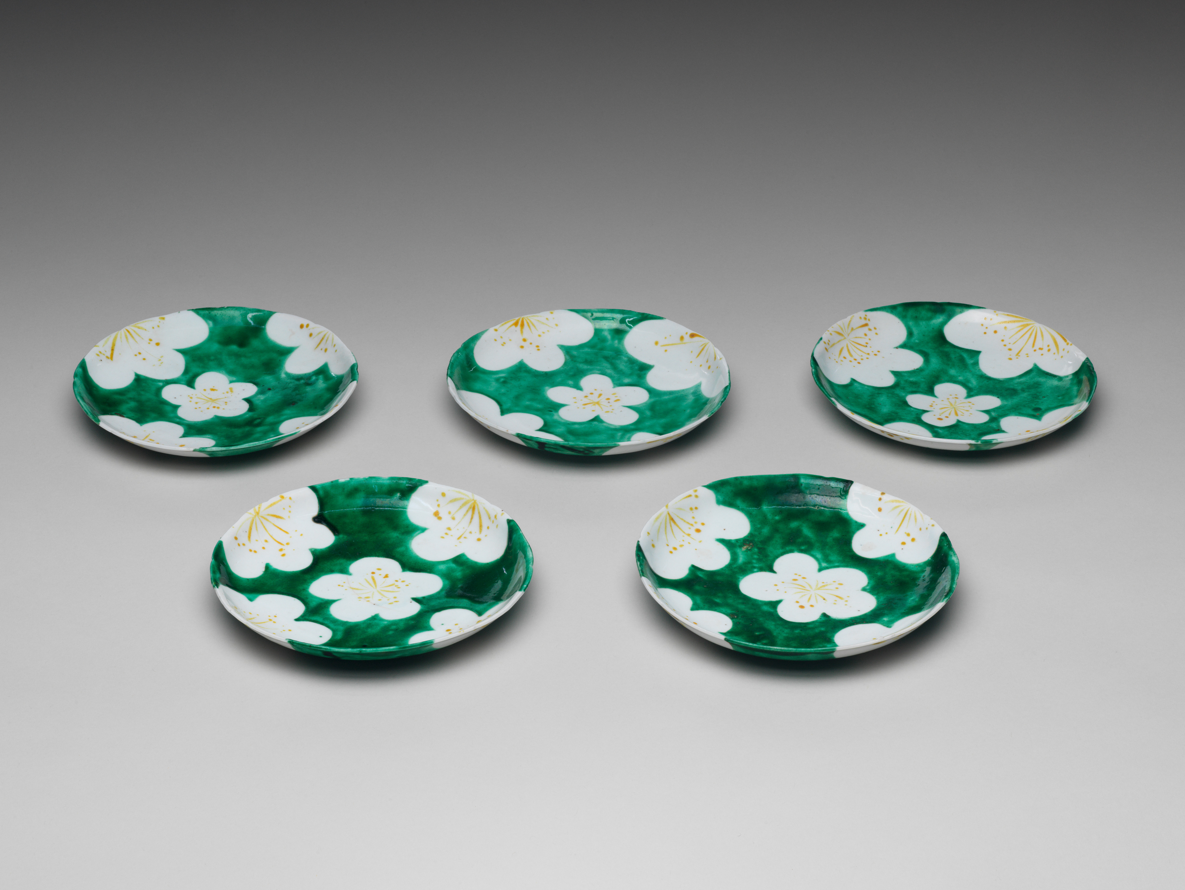 Set of Five Medium Dishes (Chūzara) with Plum-Blossom Patterns