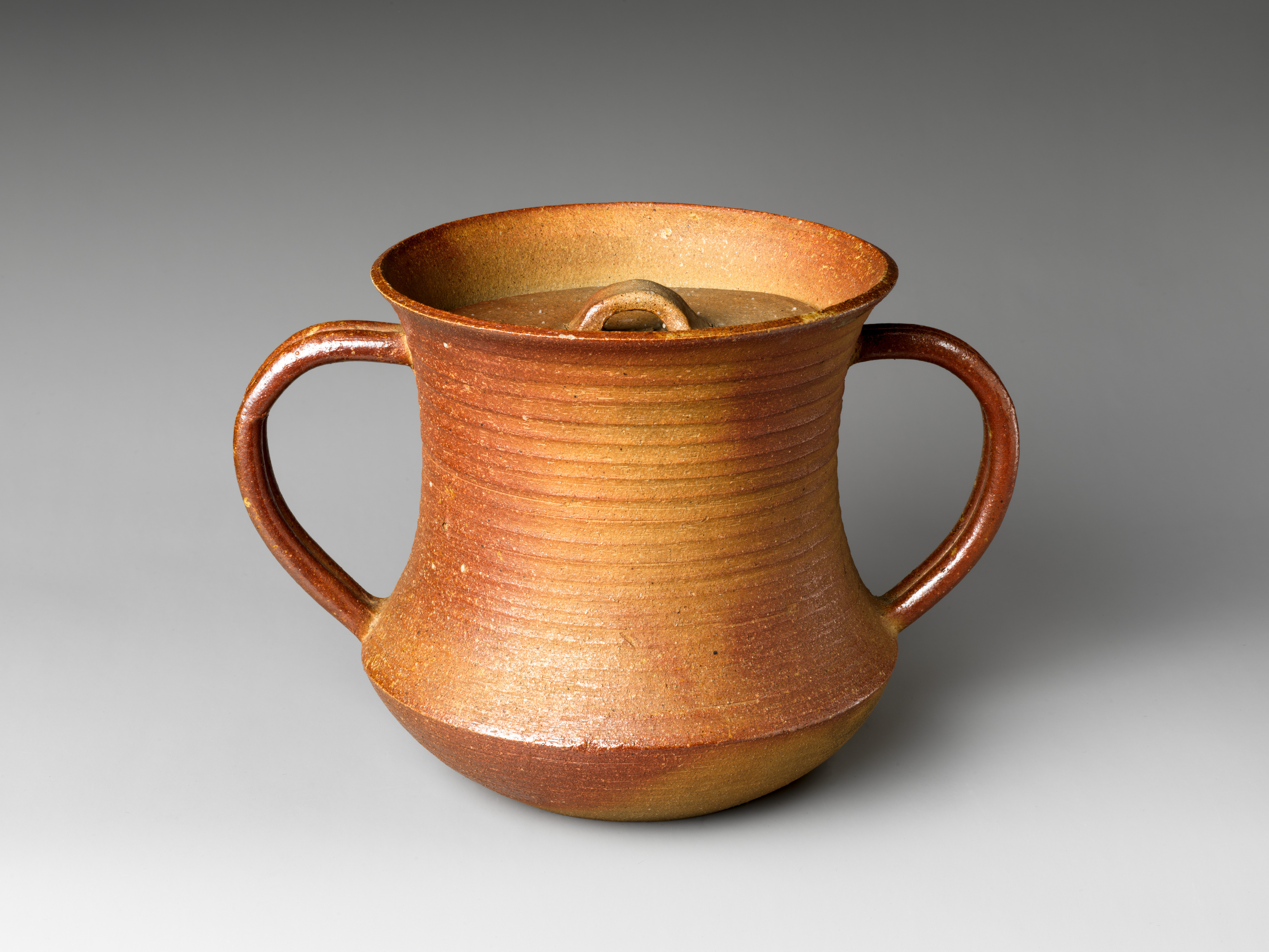 Nanban Freshwater Jar (Mizusashi) with Large Handles