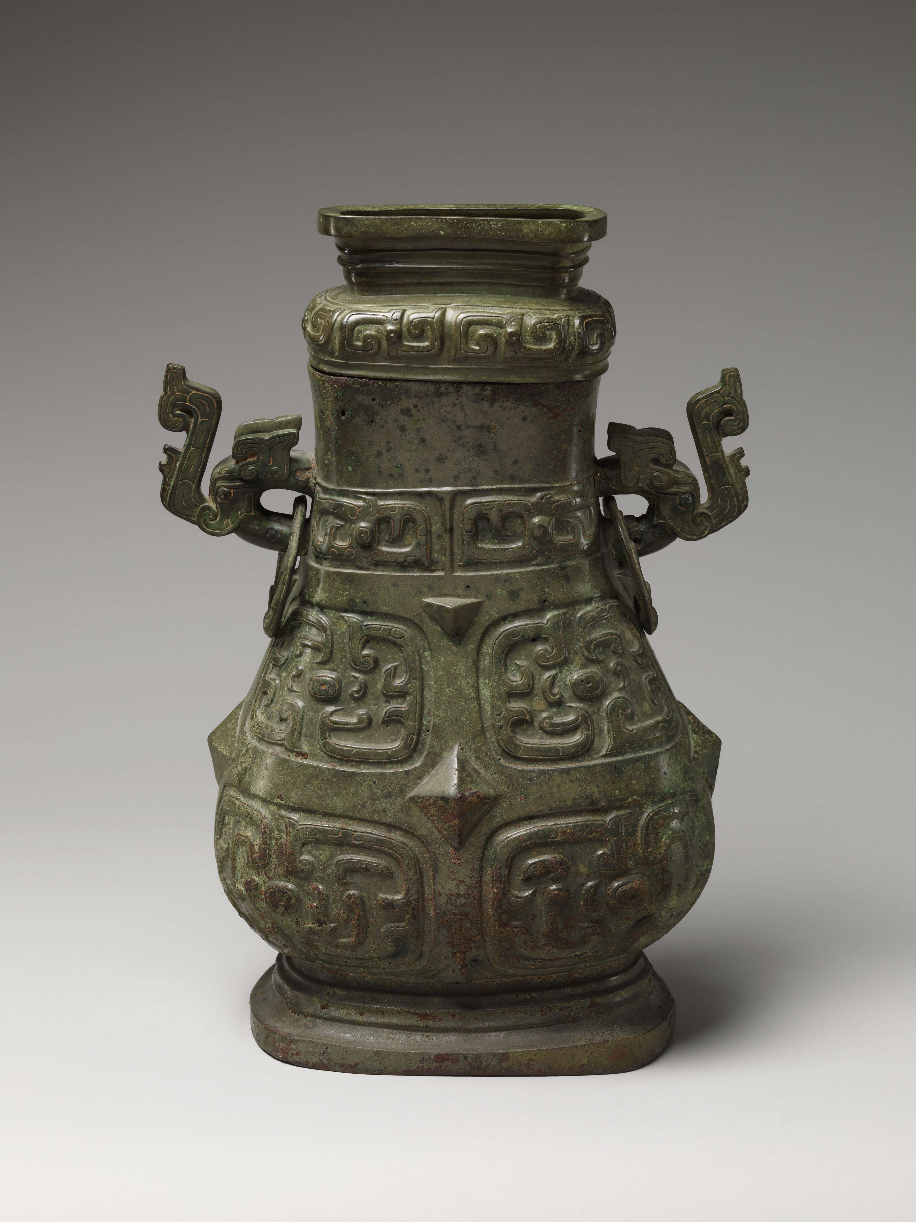 Wine Vessel (Hu) | China | Western Zhou dynasty (1046–771 B.C. ...