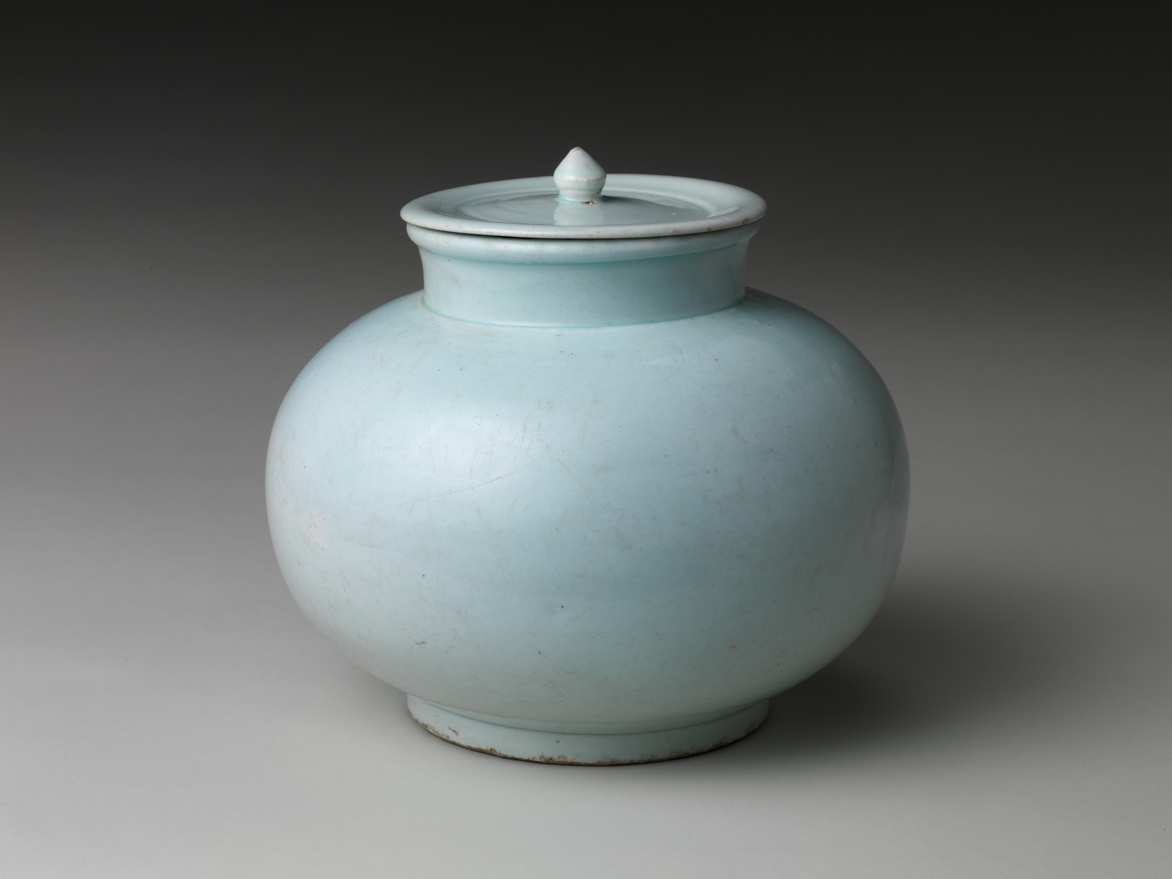 In Pursuit of White: Porcelain in the Joseon Dynasty, 1392–1910
