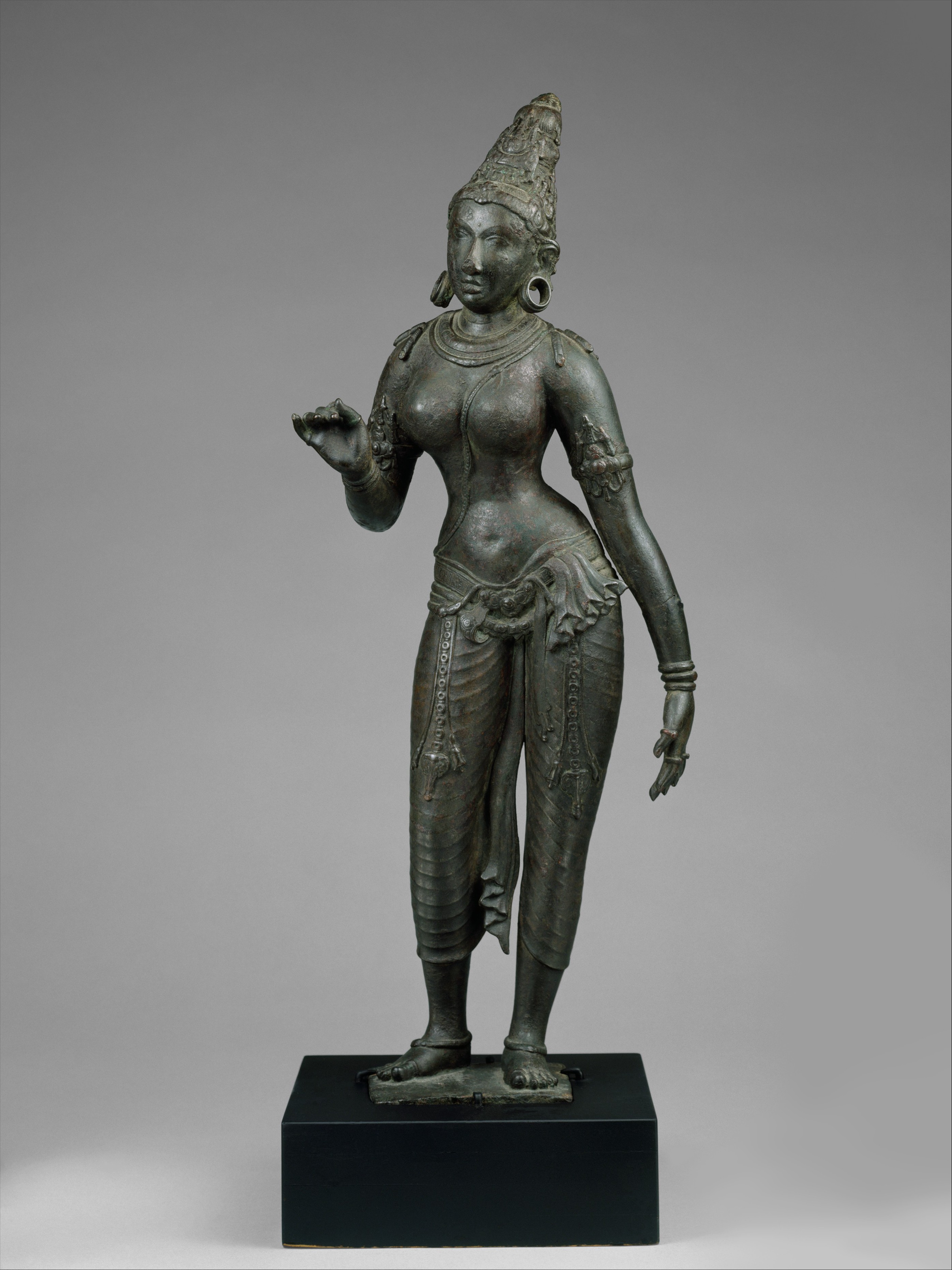 Standing Parvati | Indian (Tamil Nadu) | Chola period | The Metropolitan  Museum of Art