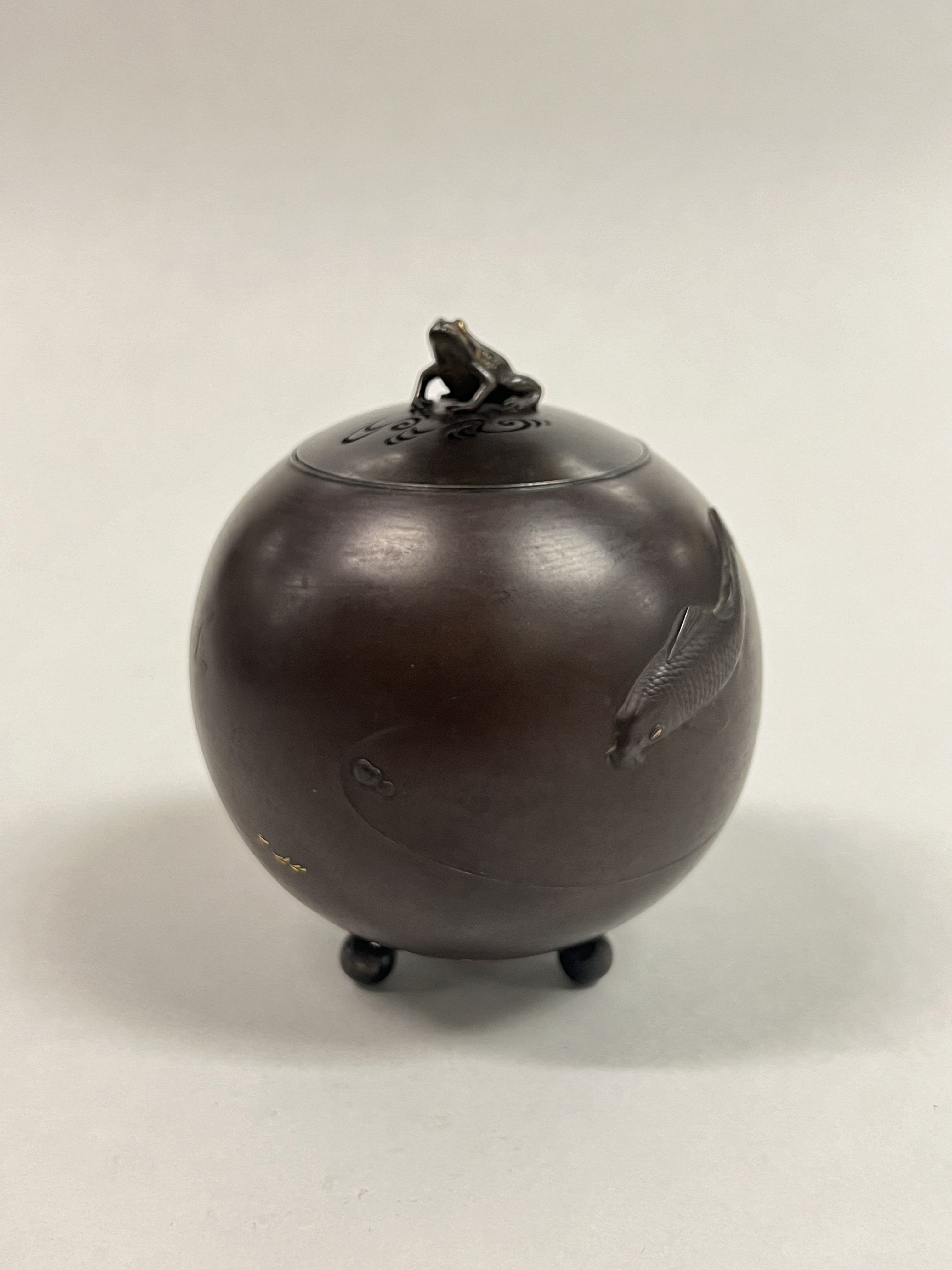 Cloisonne enamel incense burner Japan 18th century掐丝珐琅