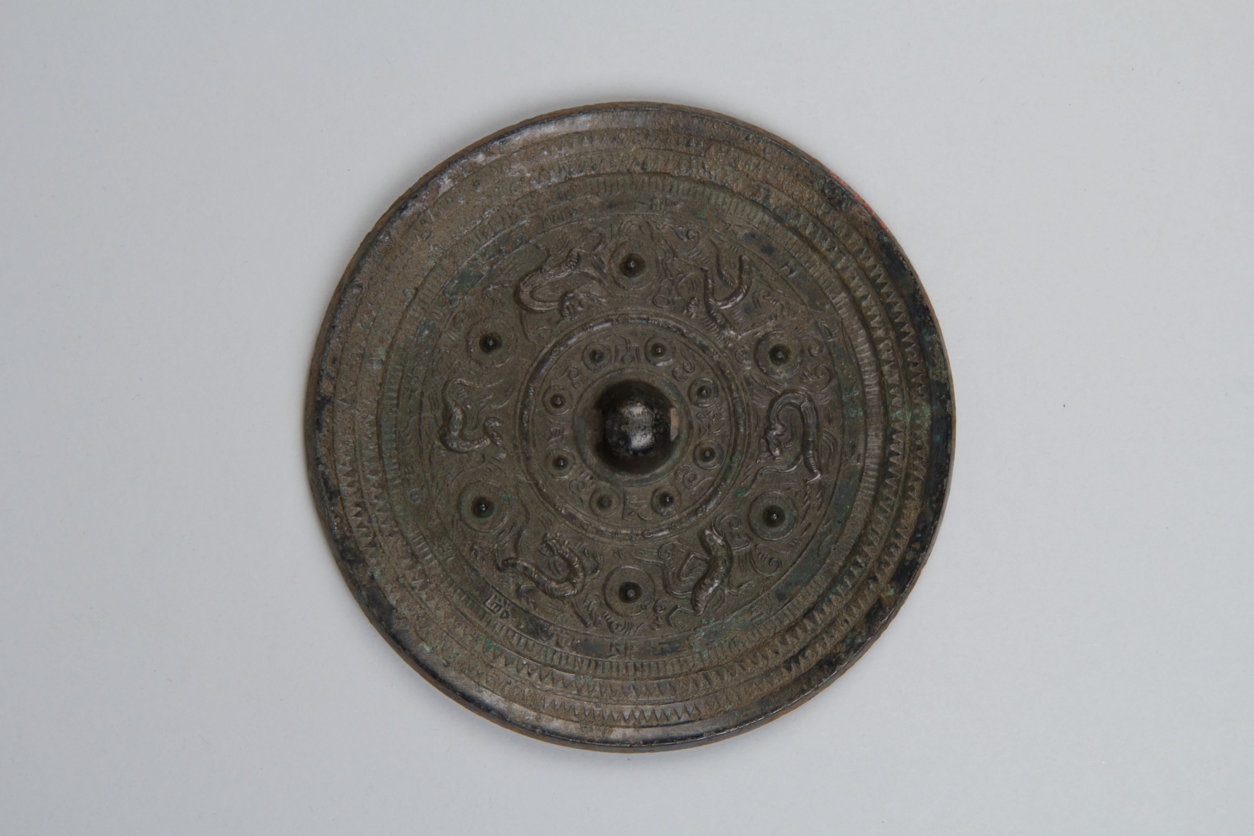 Mirror with deities and mythical creatures | China | Western Han ...