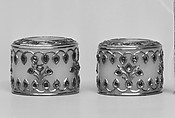 Jewelled Thumb-Ring, Nephrite, white with very faint bluish tint, India