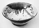 Bowl, Stoneware (Mino ware, Oribe type), Japan