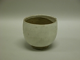 Cup with décor of triangle petals, Stoneware with white slip and incised decoration (Cizhou ware), China