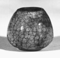 Water pot, Stoneware with crackled glaze (Jingdezhen ware), China