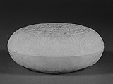 Covered box with floral design, Jade (nephrite), China