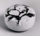 Water Dropper with a Leaf Spray Design, Porcelain with underglaze cobalt and copper, Korea
