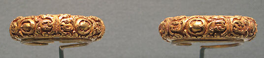 Pair of Bracelets, Gold, Indonesia (Java)