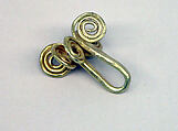 Pendant Composed of Three Sets of Overlapping Volutes, Gold, Indonesia (Java)