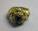 Stirrup-shaped Ring with Purple Circular Stone, Gold with purple stone, Indonesia (Java)