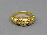 Ring with Ribbed Hoop and Incised Floral Motif, Gold, Indonesia (Java)