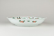 Dish, Porcelain painted with colored enamels over transparent glaze, China