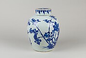 Covered jar with birds and flowers, Porcelain painted in underglaze cobalt blue (Jingdezhen ware), China
