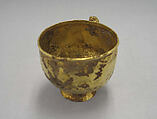 Cup with handles in the form of lions, Gold, China
