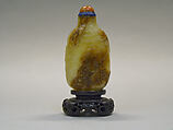 Snuff Bottle, Yellow and matrix nephrite with lapis lazuli and coral stopper, China