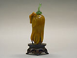 Snuff Bottle, Brown agate with green glass stopper, China