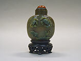 Snuff Bottle, Agate with red glass stopper, China