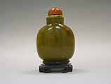 Snuff Bottle, Agate with red glass stopper, China