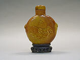 Snuff Bottle, Porcelain with amber stopper, China