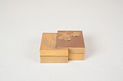 Box with tray, Gold lacquer, Japan