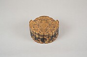 Box in Shape of Butterfly with Design of Wild Pinks on Side, Lacquer with gold, silver, and mother-of-pearl, Japan
