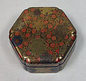 Incense box, Lacquer with decoration, Japan
